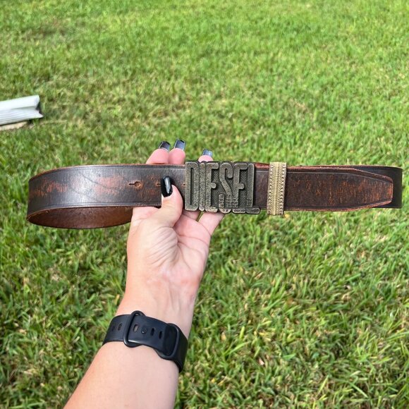 Diesel 1978 Metal Logo Buckle Designer Cow Leather Belt Size 38 - Picture 2 of 10